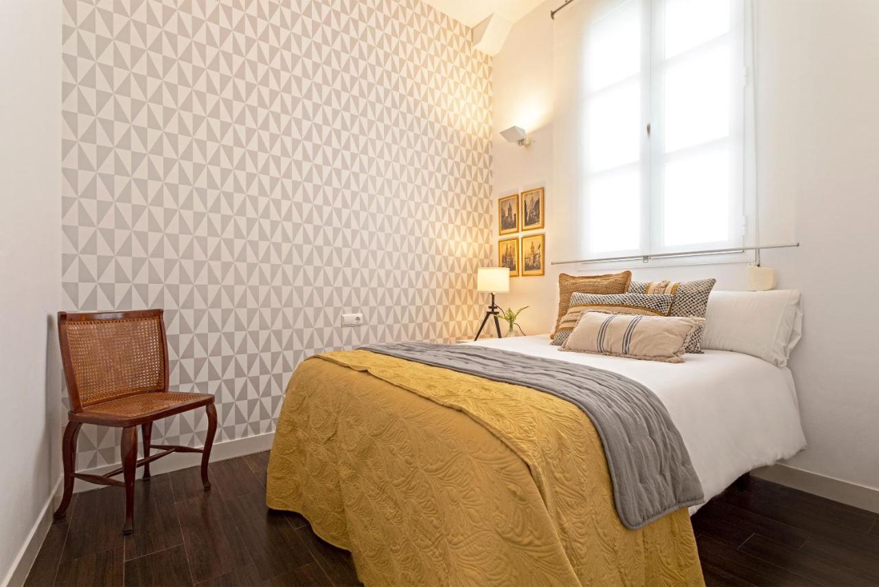 Genteel Home Larios Malaga Exterior photo