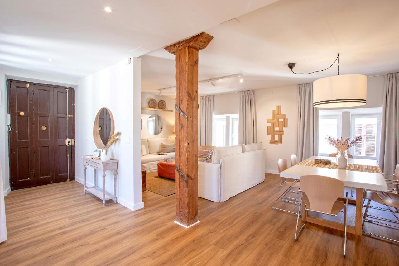 Genteel Home Larios Malaga Exterior photo