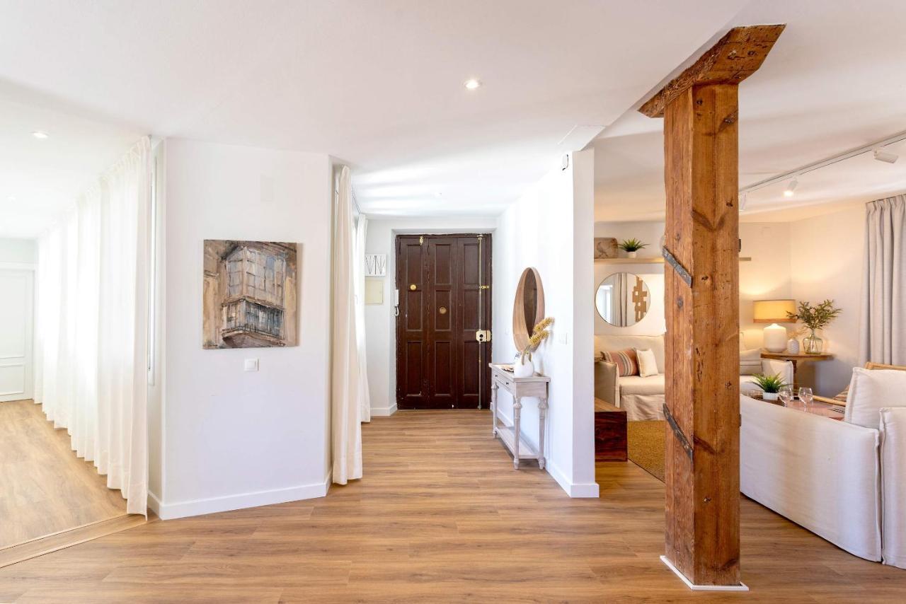 Genteel Home Larios Malaga Exterior photo