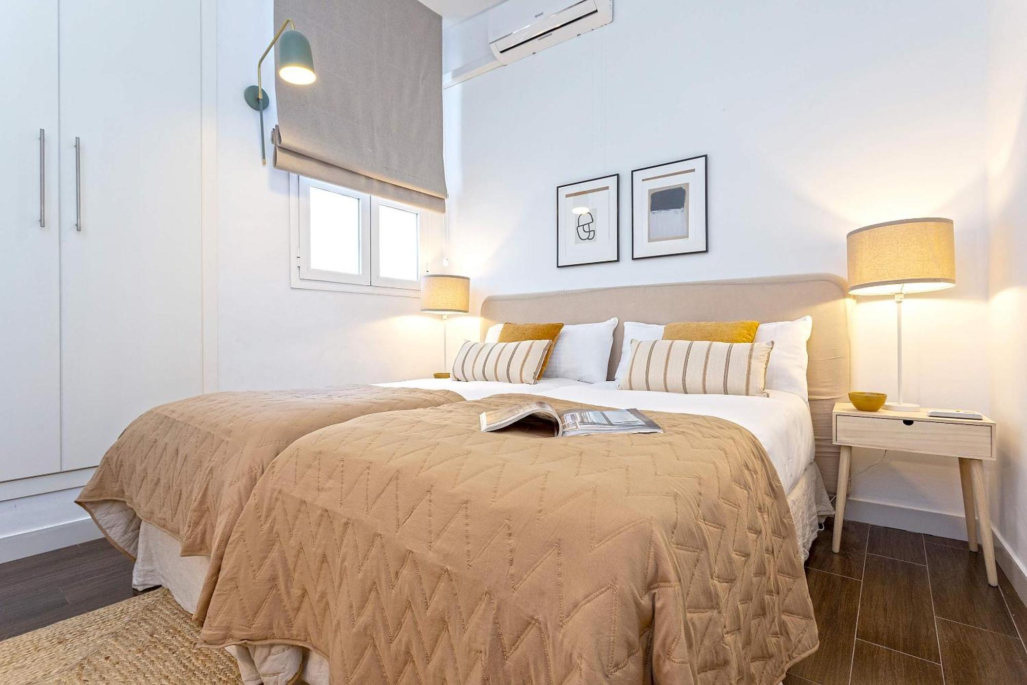 Genteel Home Larios Malaga Exterior photo