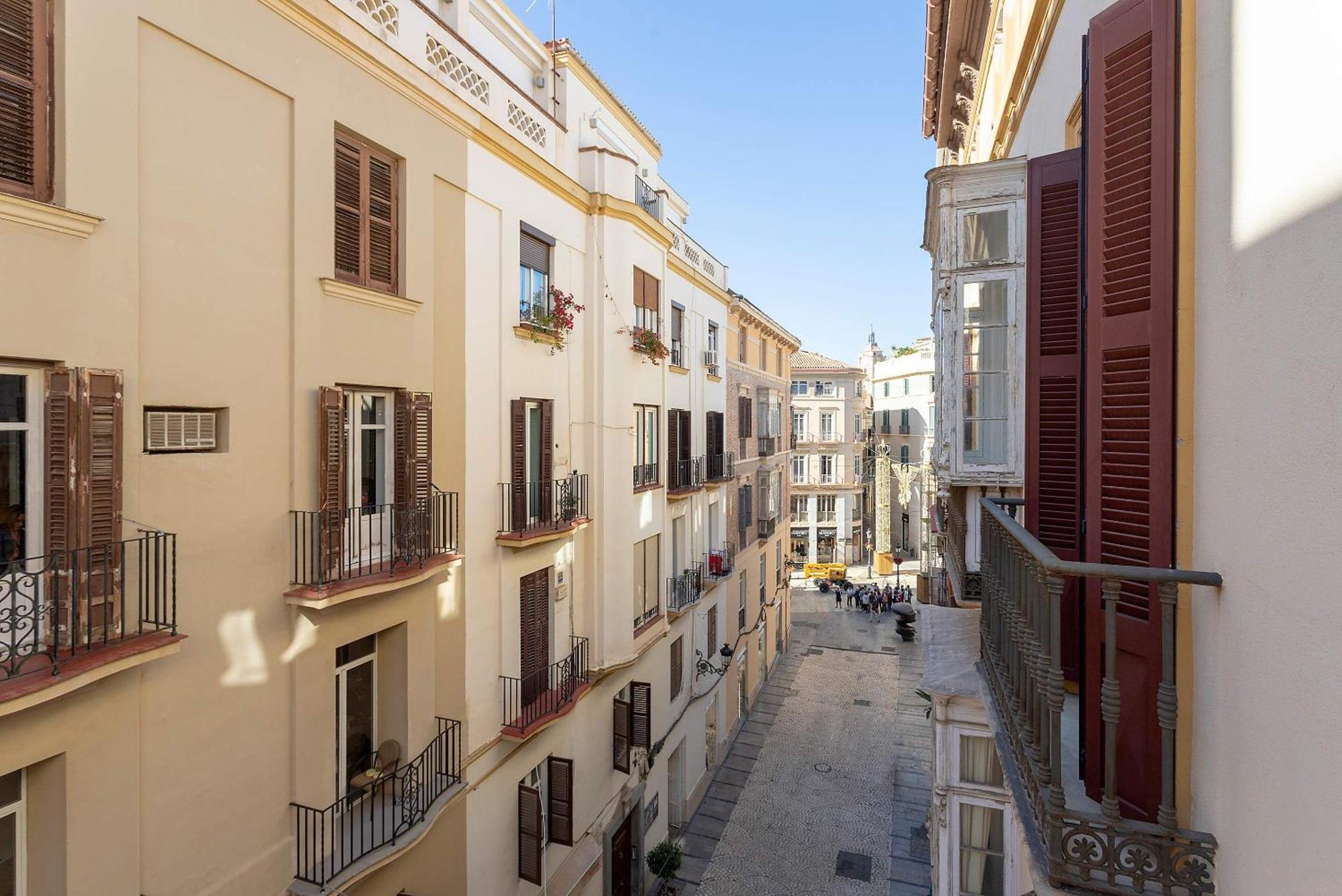 Genteel Home Larios Malaga Exterior photo